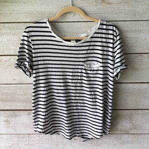 Striped black and white tshirt
